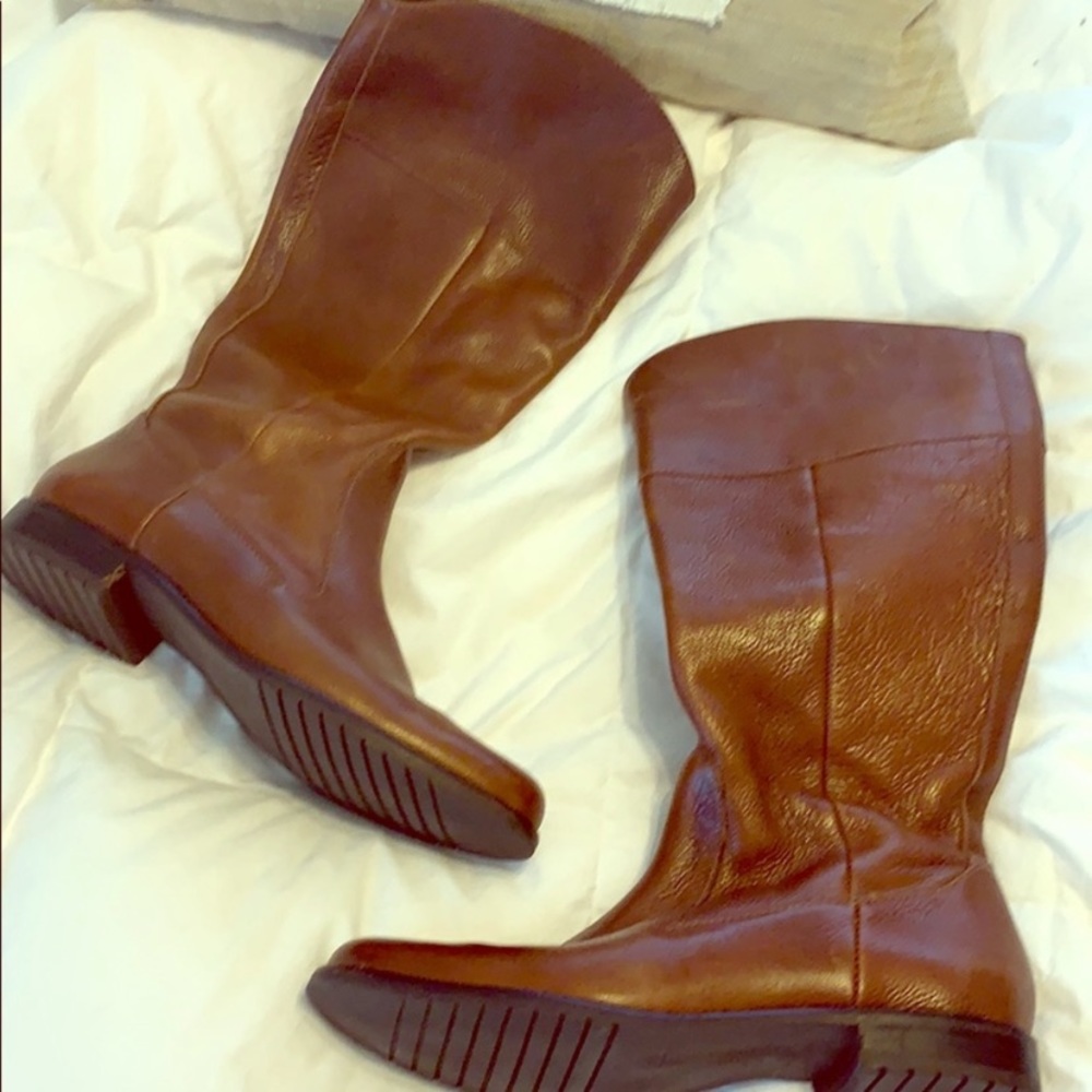LL Bean brown boots